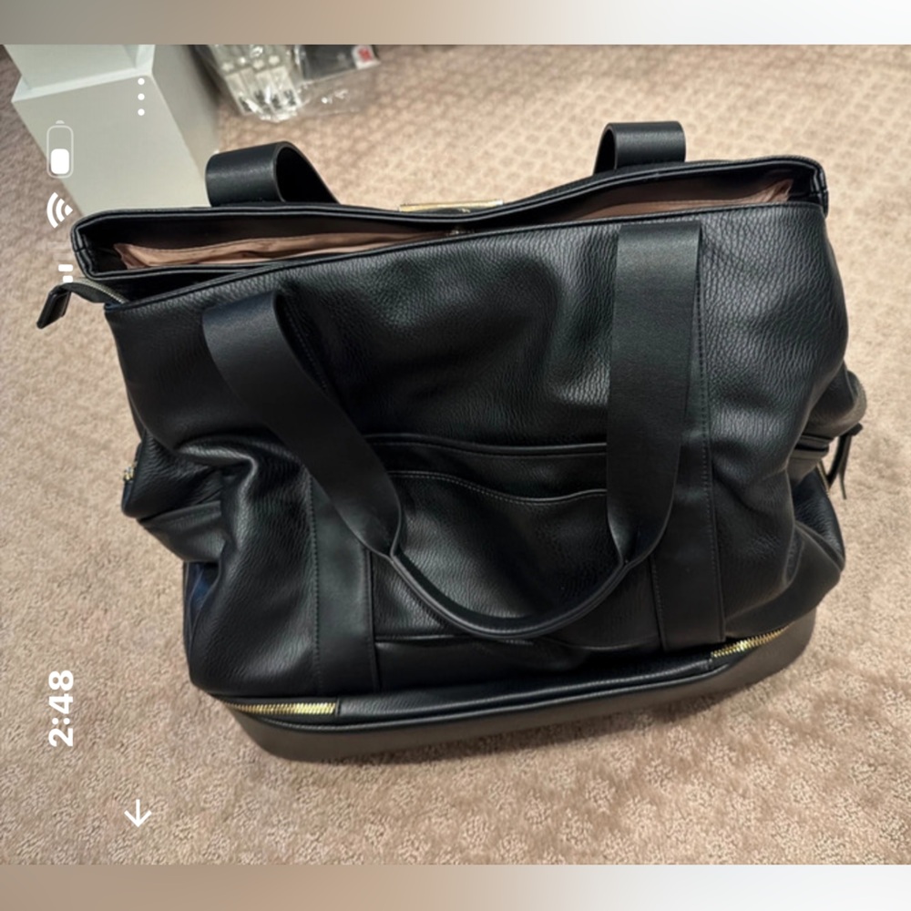 Weekender Bag - Picture 3 of 5